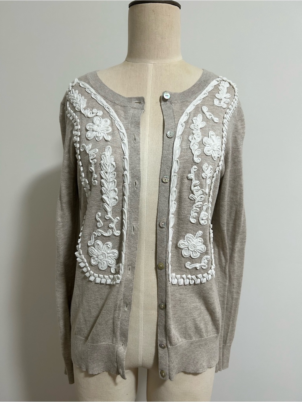 Embroidered Women’s Cardigan Sweater